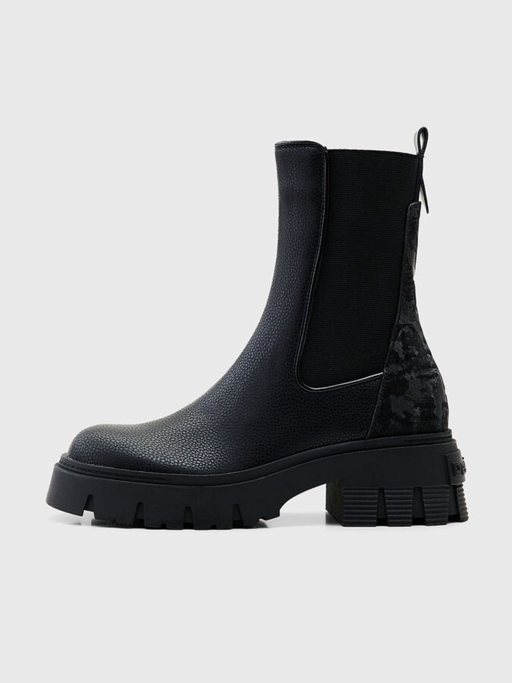 DESIGUAL BLACK CHELSEA BOOTS - Picture 2 of 5